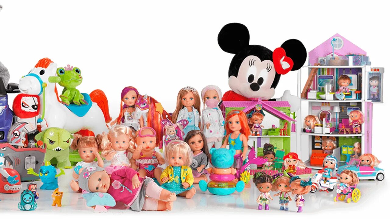 Много игрушек кукол. Много игрушек. Много игрушек для девочек. Современные игрушки для детей. Модные игрушки.