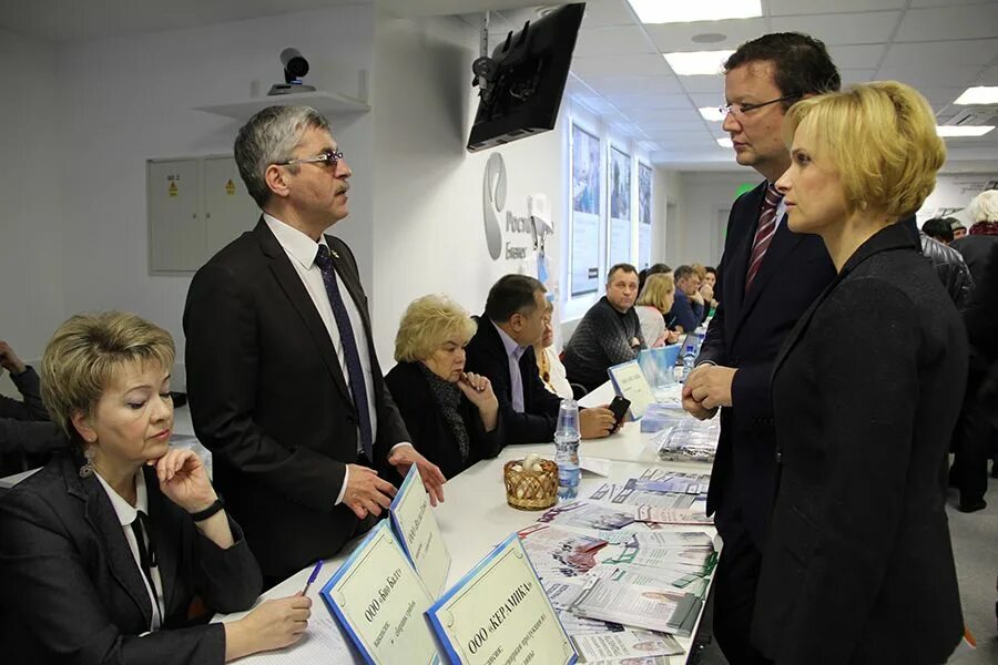 Статья в газете об обучении. Работа в калининграде свежие. Свежие вакансии калининграда сегодня. Приглашаем на работу продавца кассира. Свежие вакансии калининграда сегодня.