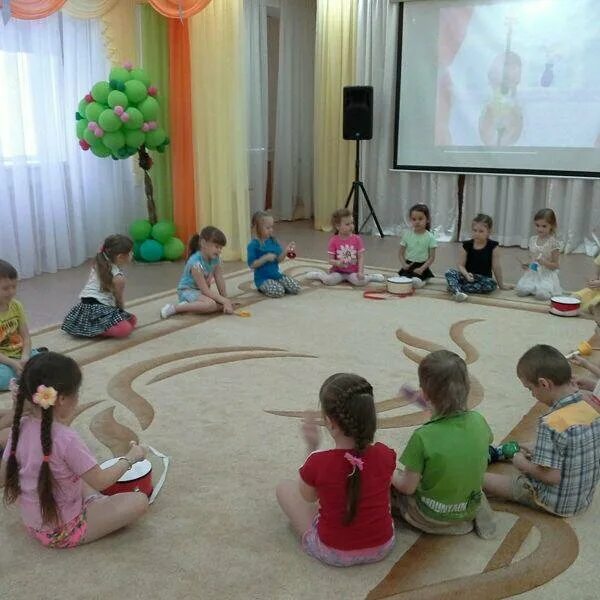 Новый детсад таганрог. Детский сад зоренька тихвин. Детский сад 88 фрунзенского района. 61 сад фрунзенского района. Детский сад 83 каменск-уральский официальный сайт.