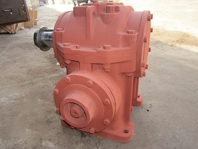 Редуктор ргл 180. Лифтовой редуктор ргл 160. Лебедка 160vat. Редуктор рчл 160х30 (млз). Редуктор для лифта т10332.