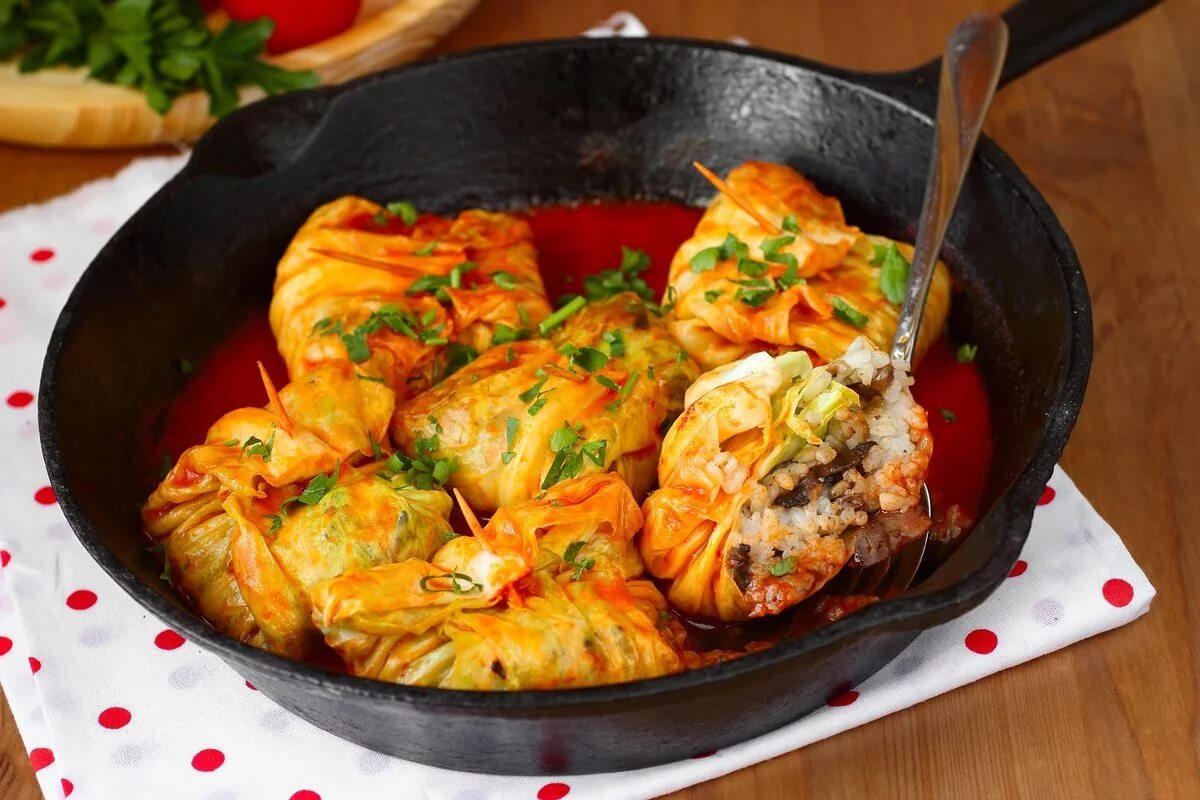 Голубцы рецепт видео. Вкусные блюда. вторые блюда. постные блюда. голубцы с грибами.