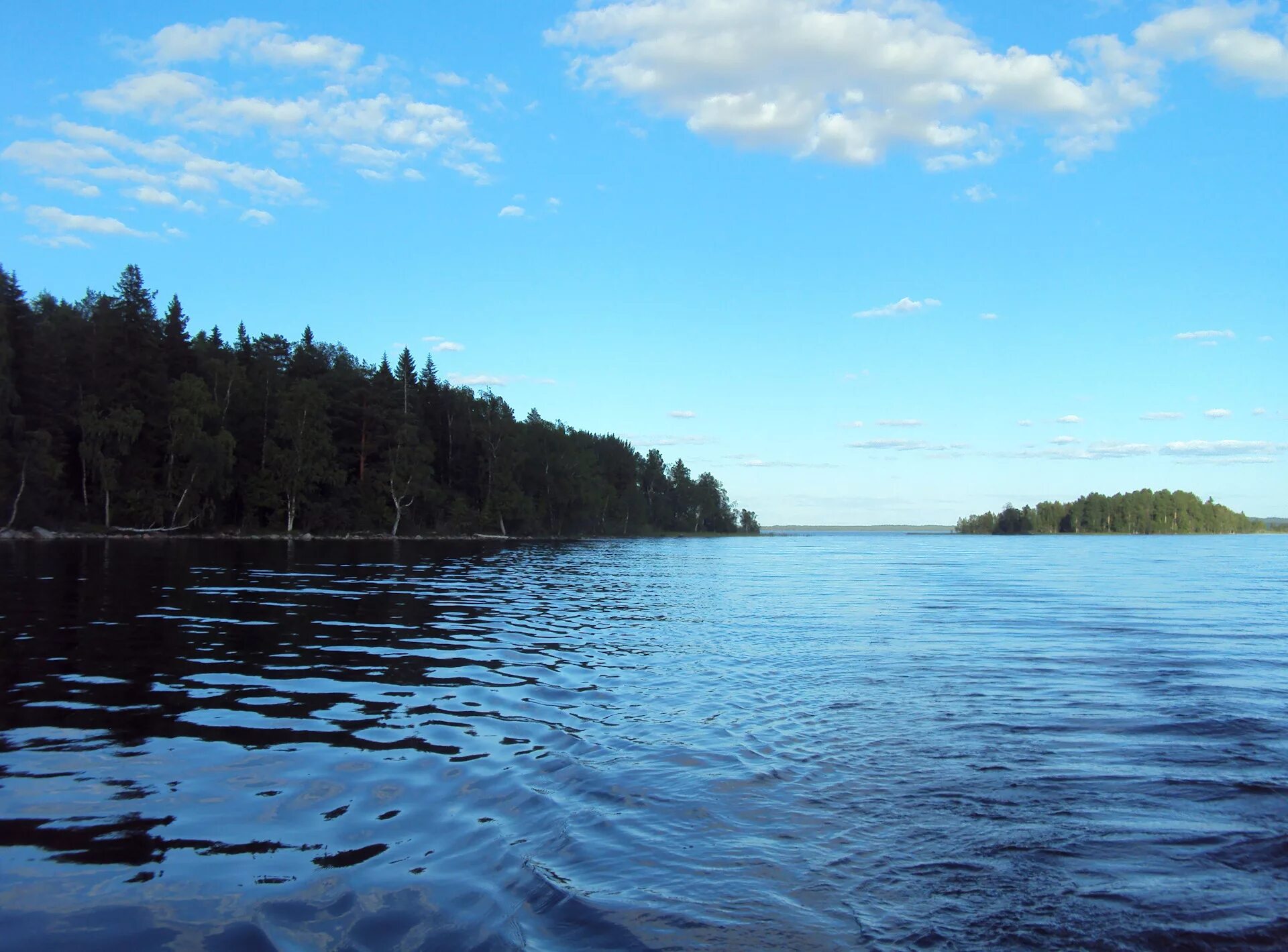 берег онежского озера петрозаводск. онежское озеро. шхеры онежского озера. природа карелии онежское озеро. уницкая губа онежского озера.