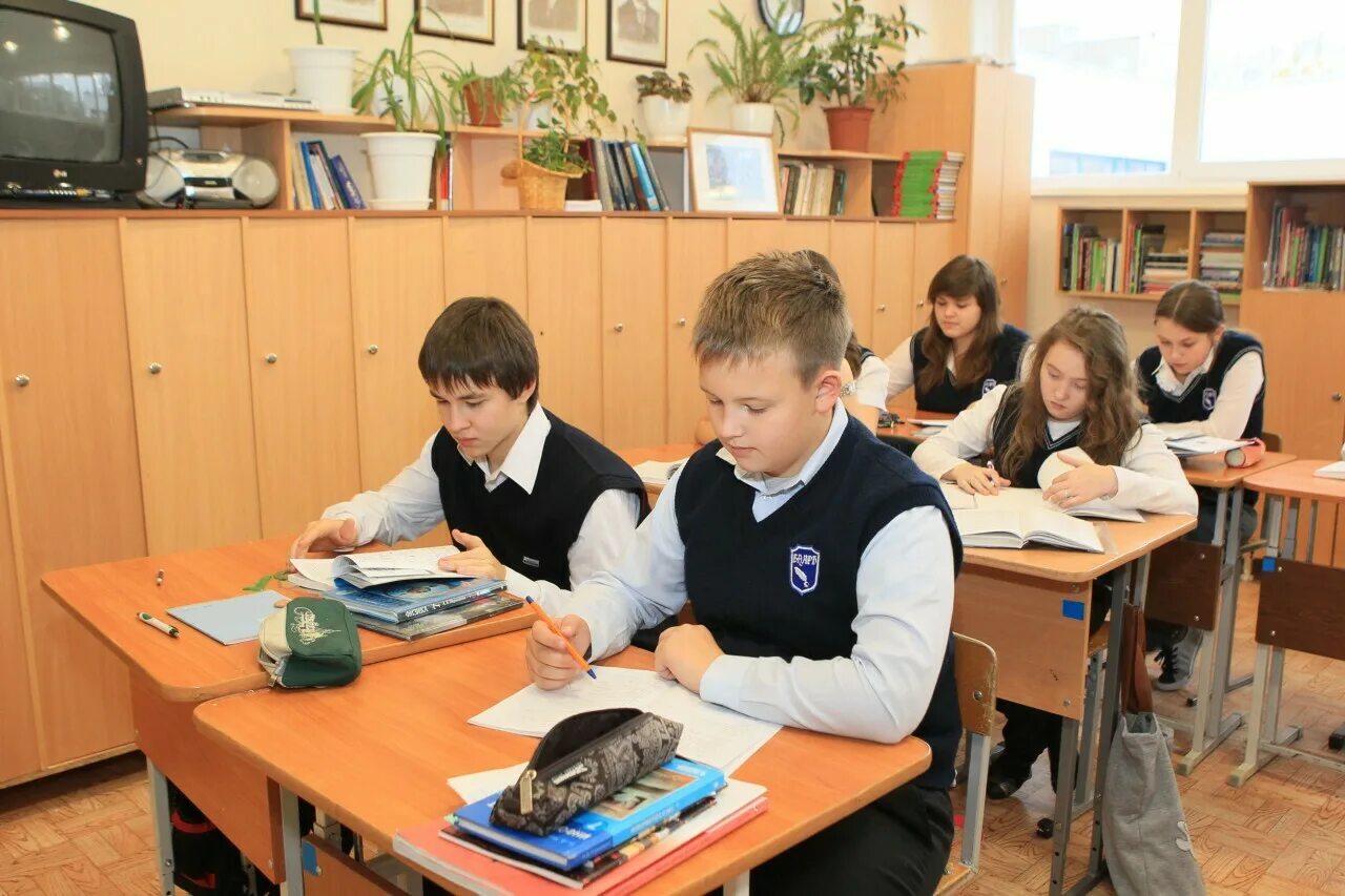 Школа баярд школа в уфе. Школа баярд уфа. Баярд школа уфа директор. Школа баярд школа в уфе. Баярд школа уфа директор.