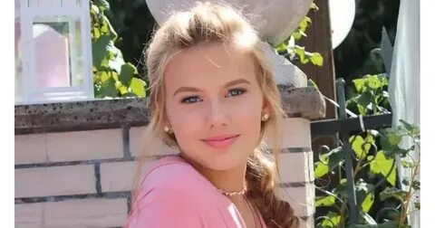 Rebecca e