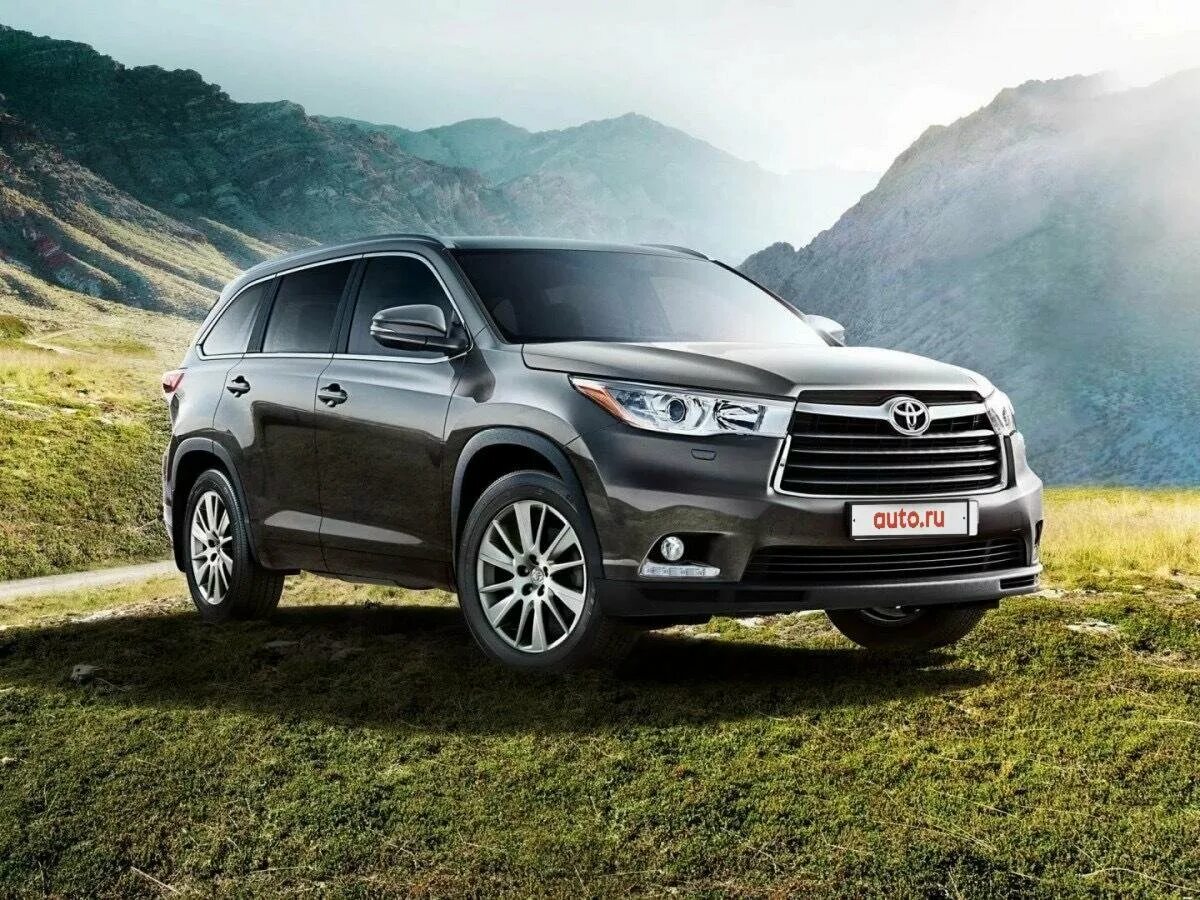 Авито хайлендер в россии. Toyota Highlander 2014. Тойота хайлендер 2014. Toyota Highlander 2015. Toyota Highlander III 2014.