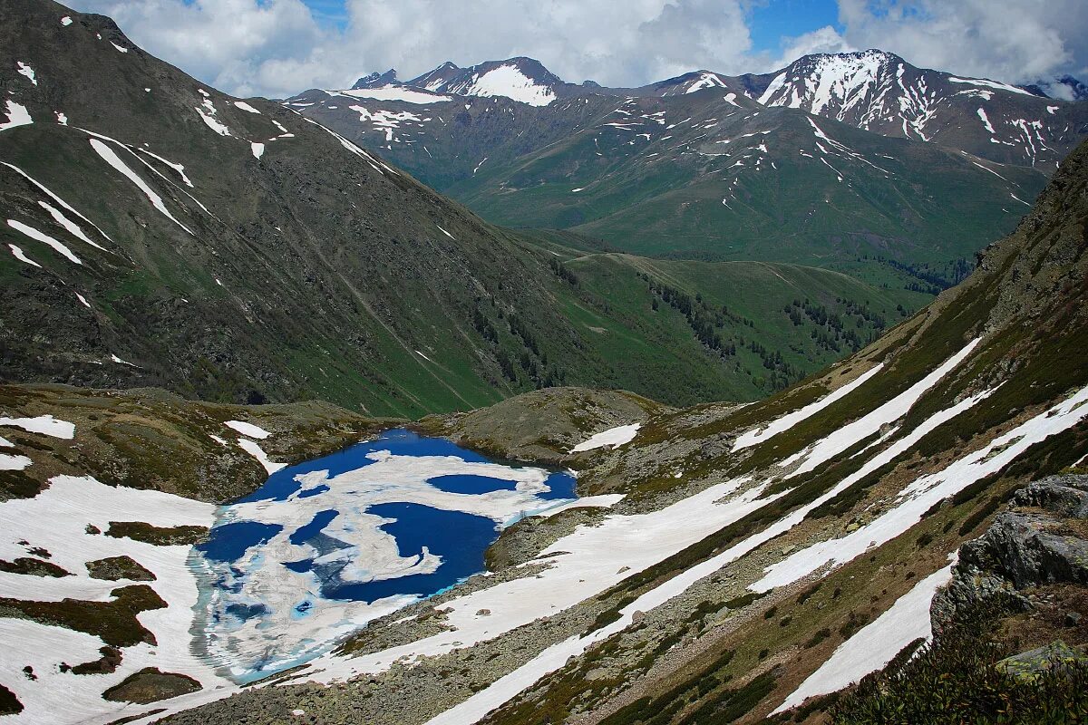 Отель вертикаль архыз. Вертикаль 4 архыз. Пушкин архыз. Версаль архыз. Архыз гостиничный комплекс романтик-1.