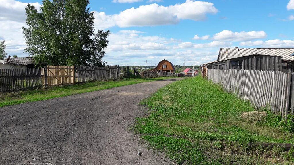 Старый шарап. Деревня новый Шарап Новосибирская. Новый Шарап Ордынский район. Новосибирск деревня новый Шарап. Берег Шарапа Ордынского района.