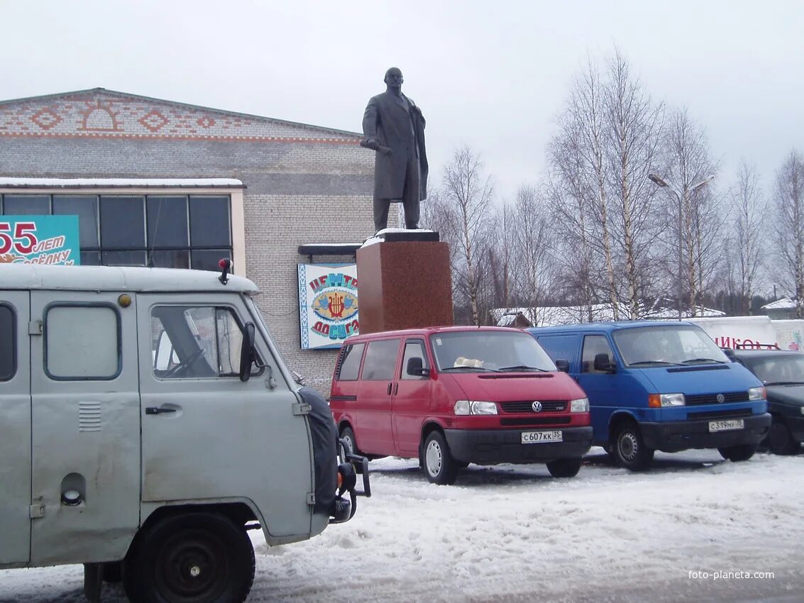 Посёлок Октябрьский Архангельская область Устьянский район. Октябрьский Устьянский район площадь. Поселок Октябрьский Устьянский район. П Октябрьский Устьянского района.