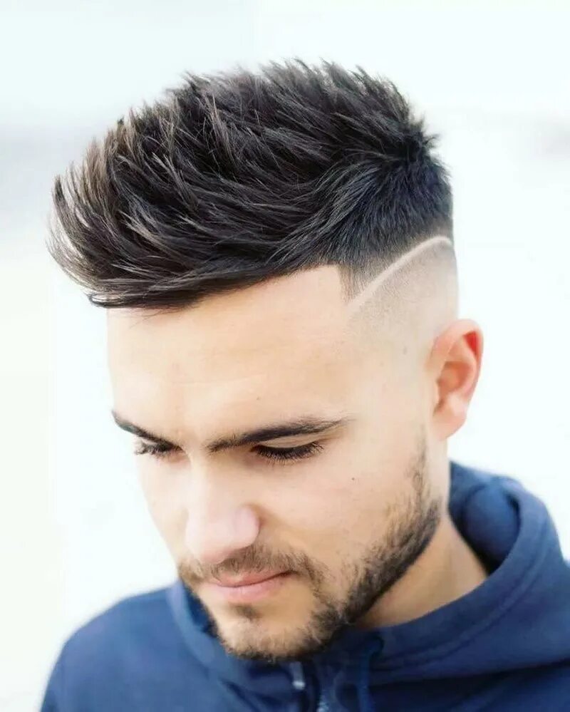 Зейн малик в очках. Вояж помпадур канадка. Стрижки для юношей 2023. Quiff барбер. Гранж-шик мужская прическа.