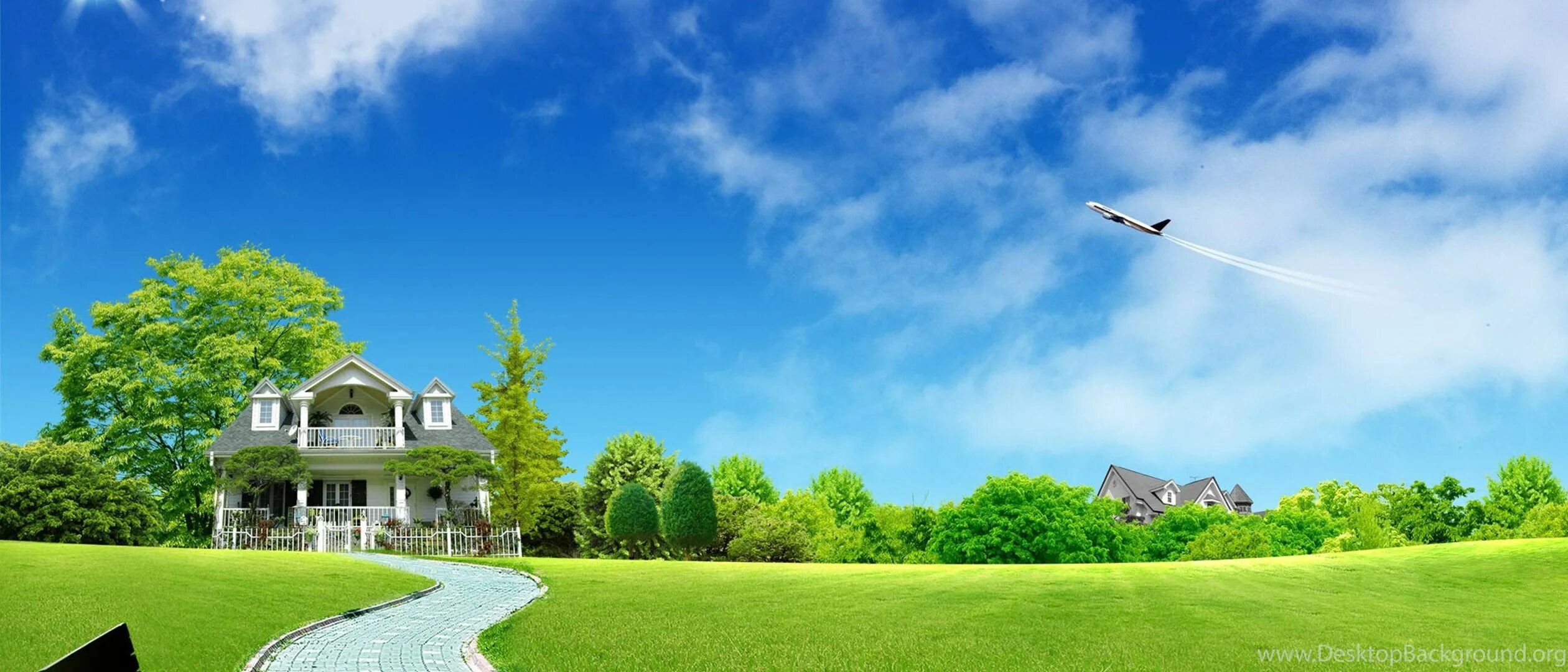 Домик на воде. Домик на голубом фоне. Дом вдалеке. Дом на природе. Кровля на фоне неба.