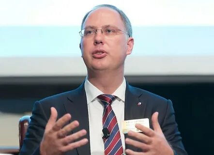 Фонд прямых инвестиций генеральный директор