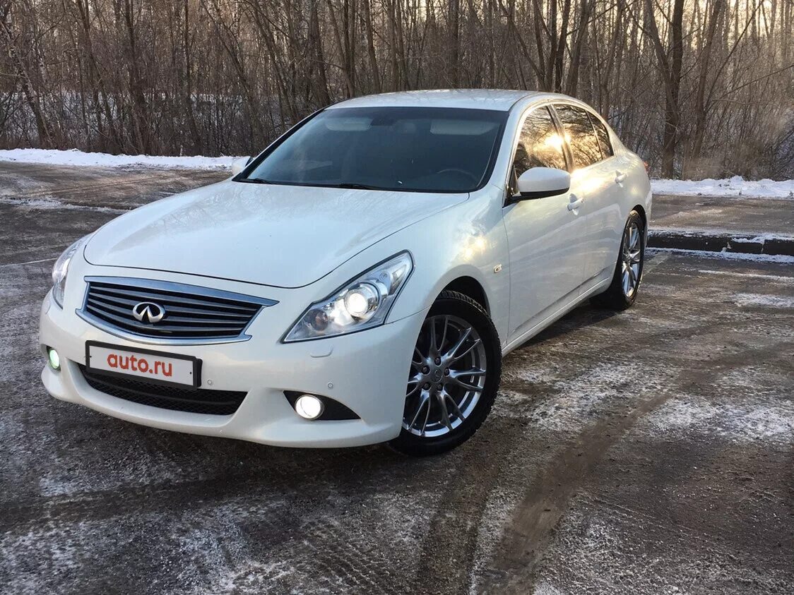 Infiniti g25. Infiniti g25 2011. Инфинити g25 белая. Инфинити g25 2011 года.