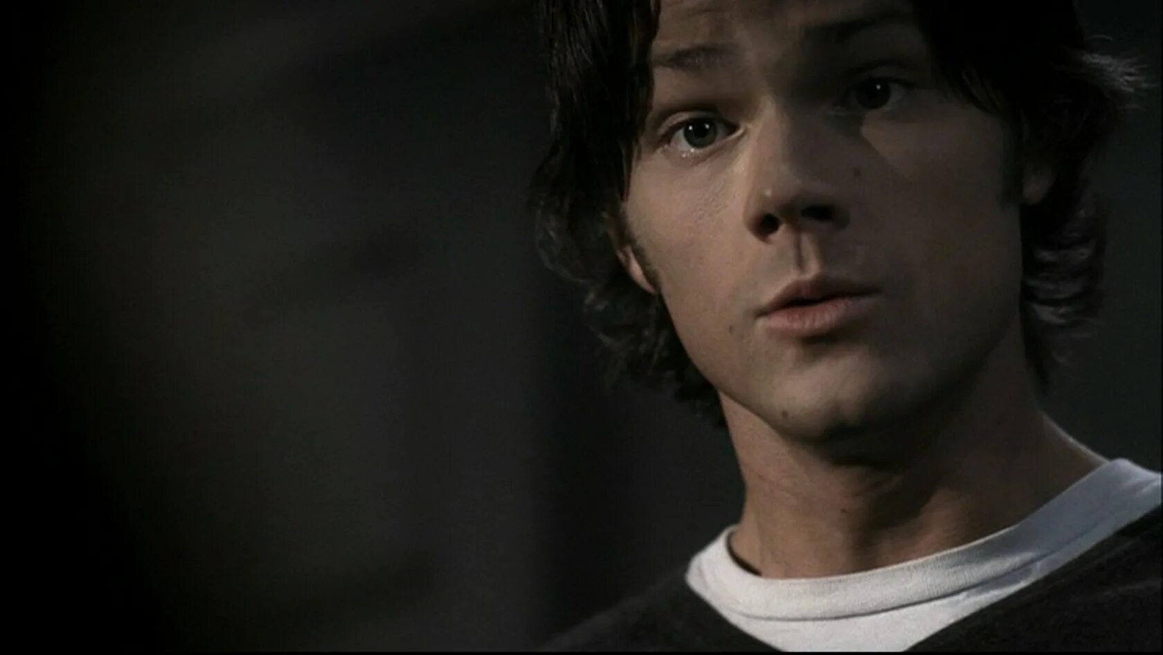 джаред падалеки. джаред падалеки щенячий взгляд. щенячий взгляд у человека. сэм винчестер щенячьи глазки. сэм винчестер.