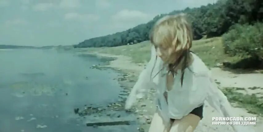 Обнаженная Елена Коренева Выходит Из Воды – Сибириада (1978)