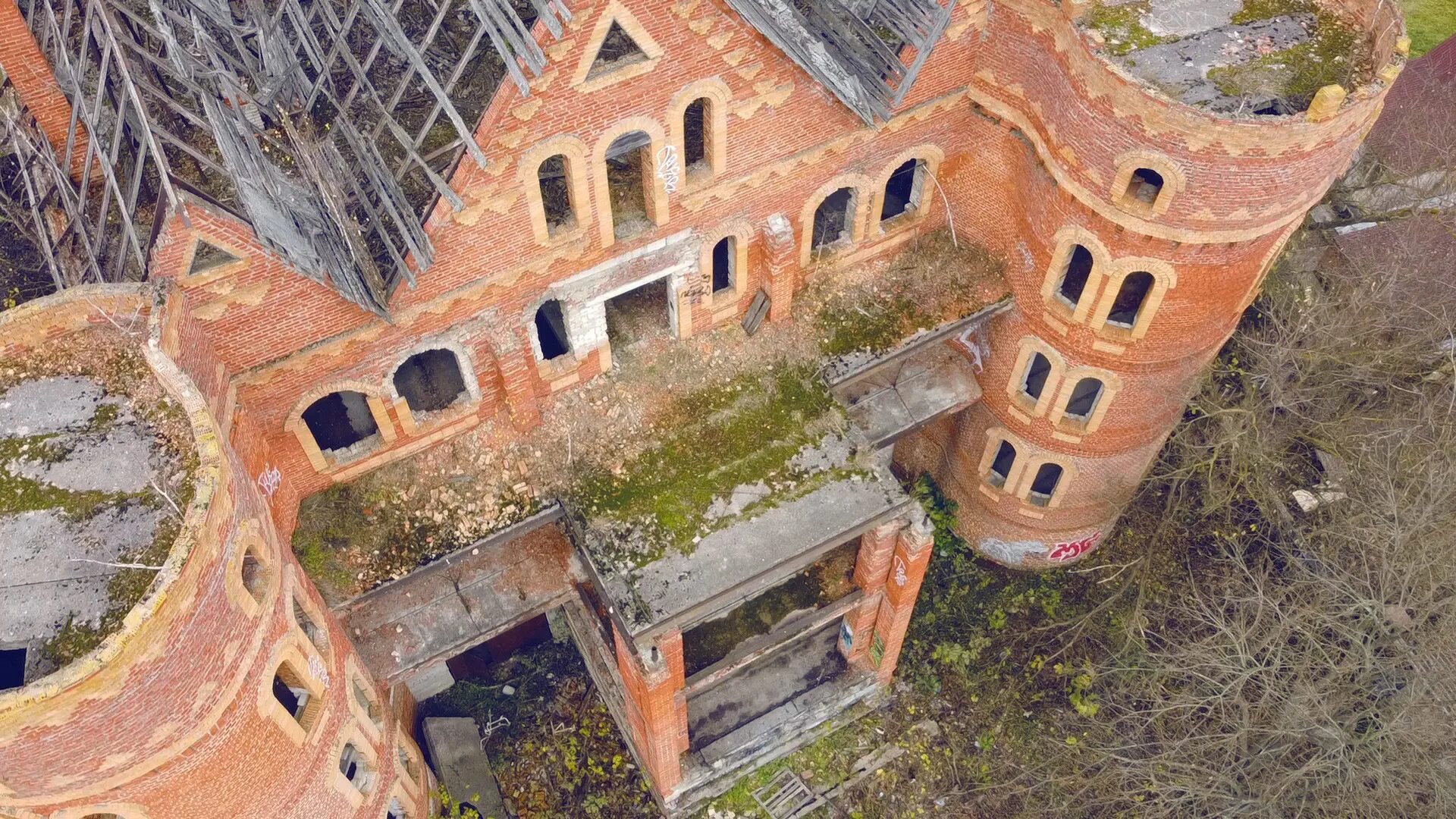 Где находится недостроенный замок Заброшенный замок мафиози, landmark, attraction, Russia, derevnya Nikulskoye, 50