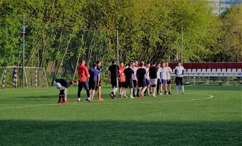 Футбольная команда алтуфьево проводит