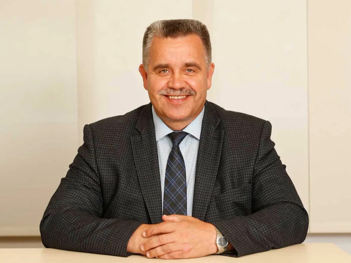 генеральный директор сибур. андрей виниченко директор. зуев николай валерьевич красноярск. евтушенко андрей владимирович красноярск. граматунов александр сергеевич красноярск.