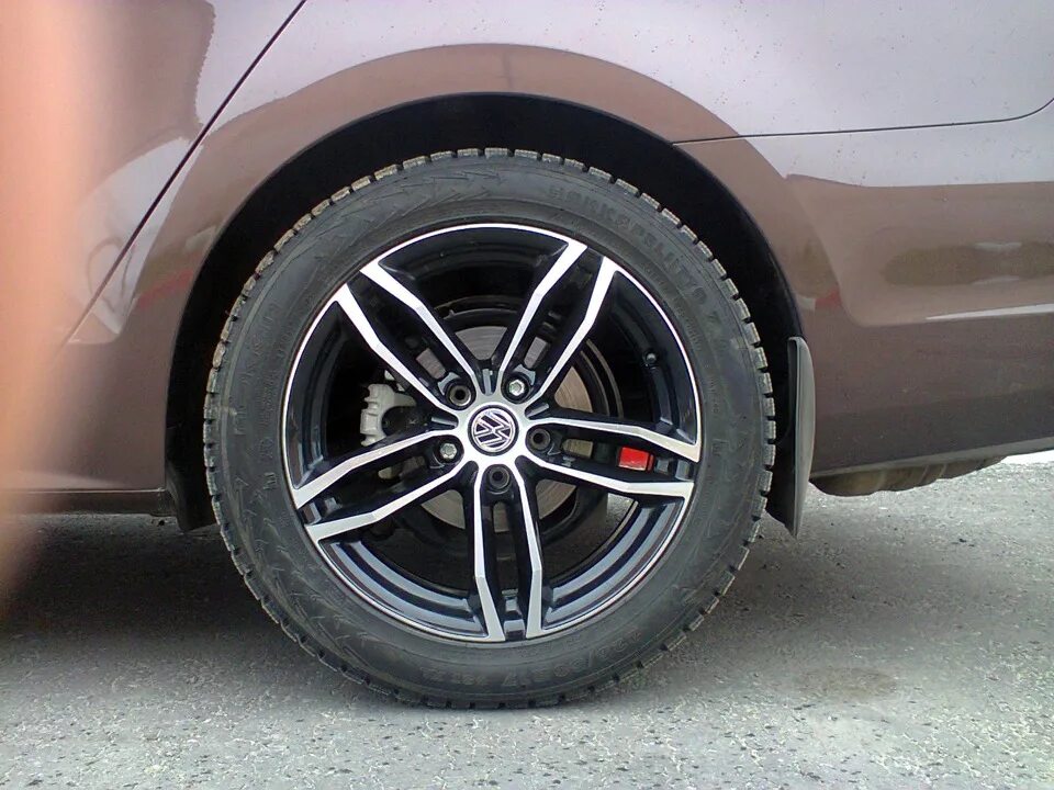 Колесо 225 50 r17. 225/50 R17. 225/50 R17 джетта6. 215 50 R17 Golf 6. 225/50 Jetta 6.