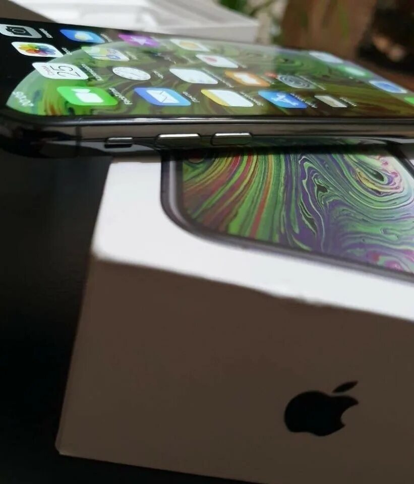 Купить xs 64. Айфон XS 64 ГБ. Iphone XS 64gb. Iphone XS 64gb Black. Iphone XS на 64 гигабайта.