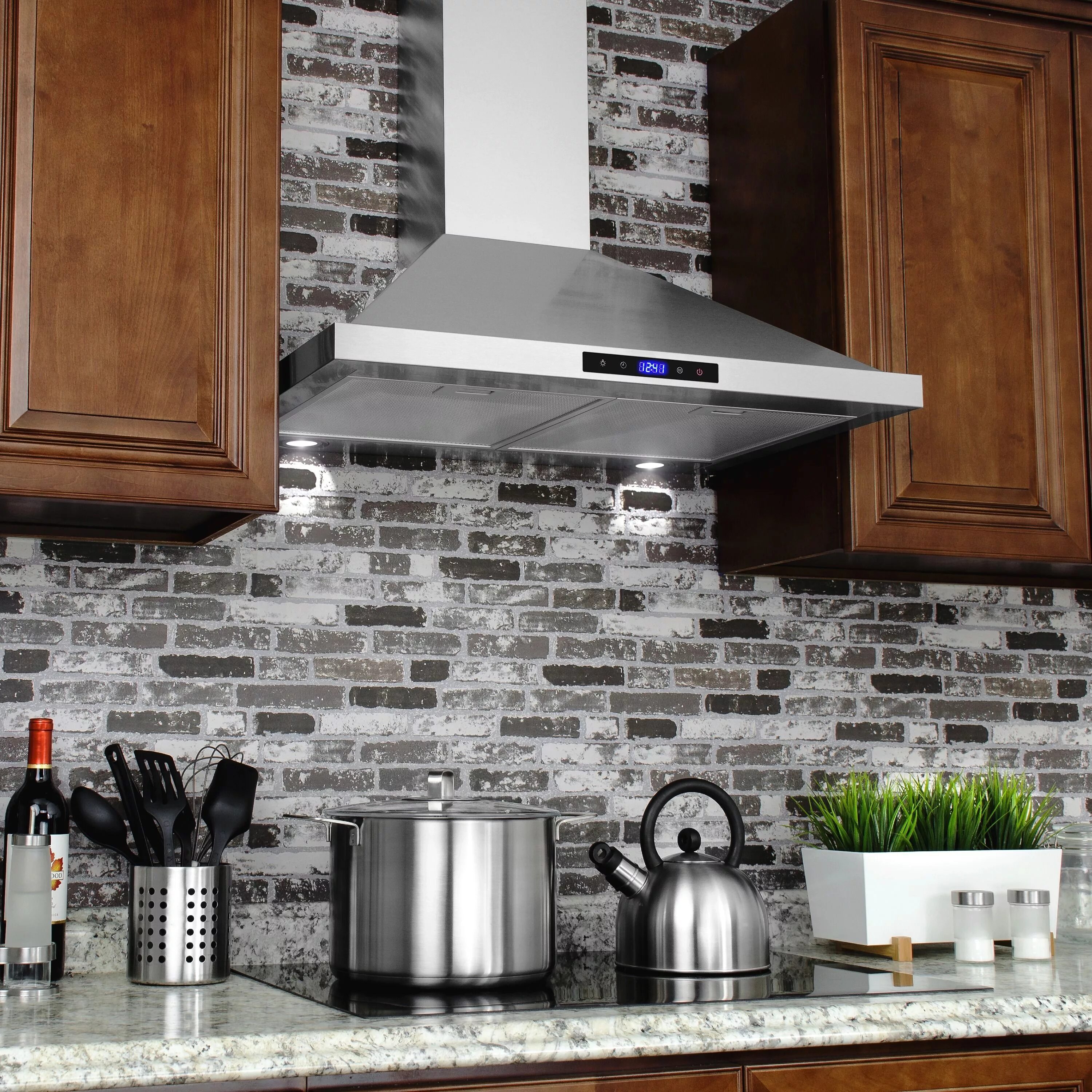 Вытяжка над кухонной плитой. Кухонная вытяжка Kitchen Hood. Kitchen Hood вытяжка. Вытяжка Kitchen Exhaust Hood Stove. Range Hood / вытяжки кухонные модель c60k Black.