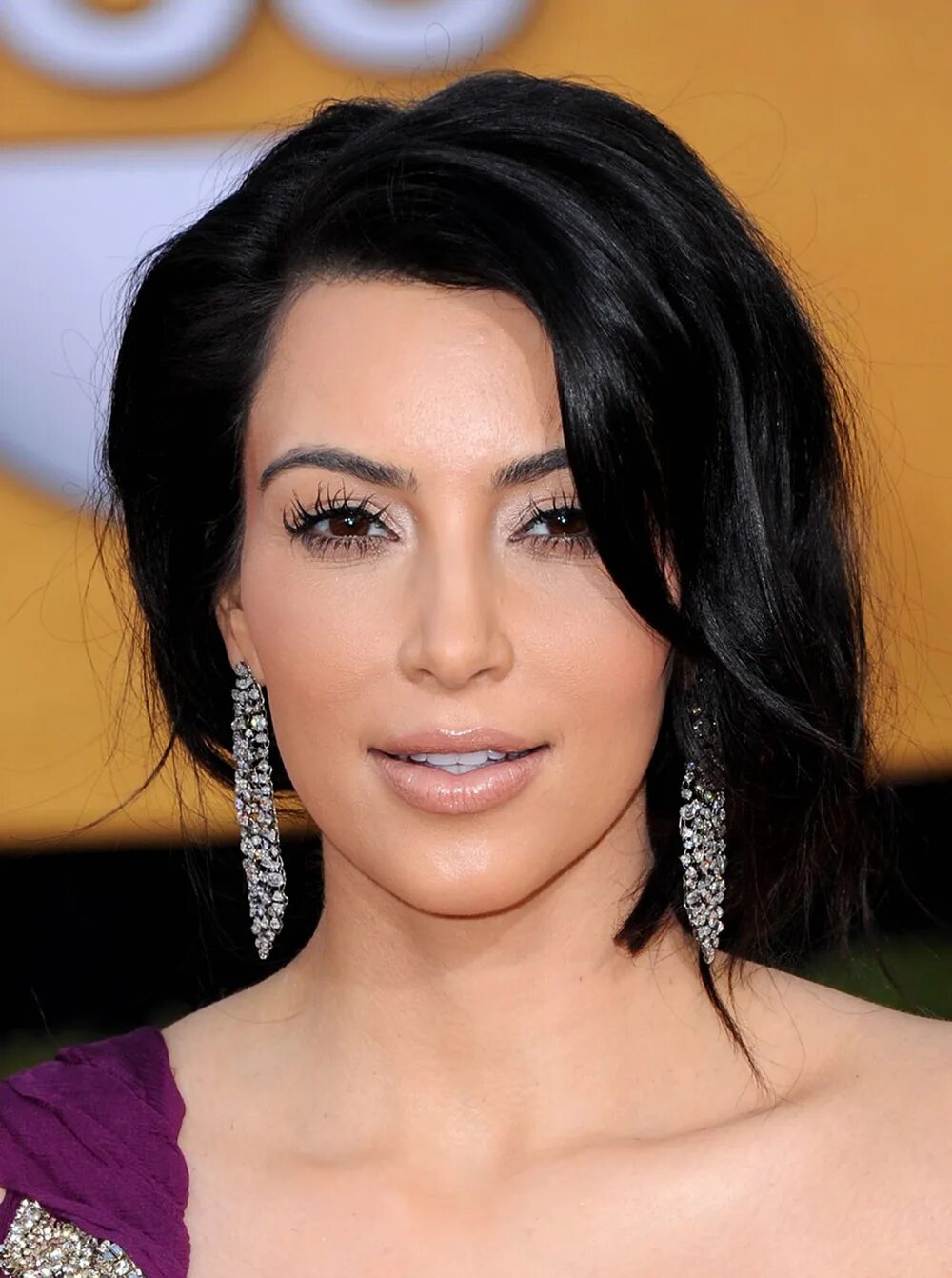 Kim Kardashian 2011. Цвета для брюнеток с карими