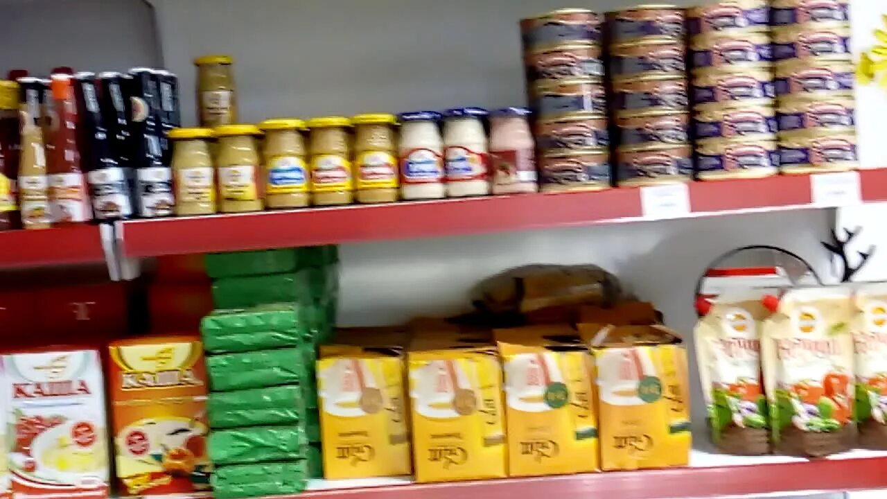 Производитель оптом беларусь. Белорусские товары. Белорусские продукты магазин. Витрины белорусских продуктов. Оформление магазина белорусских продуктов.