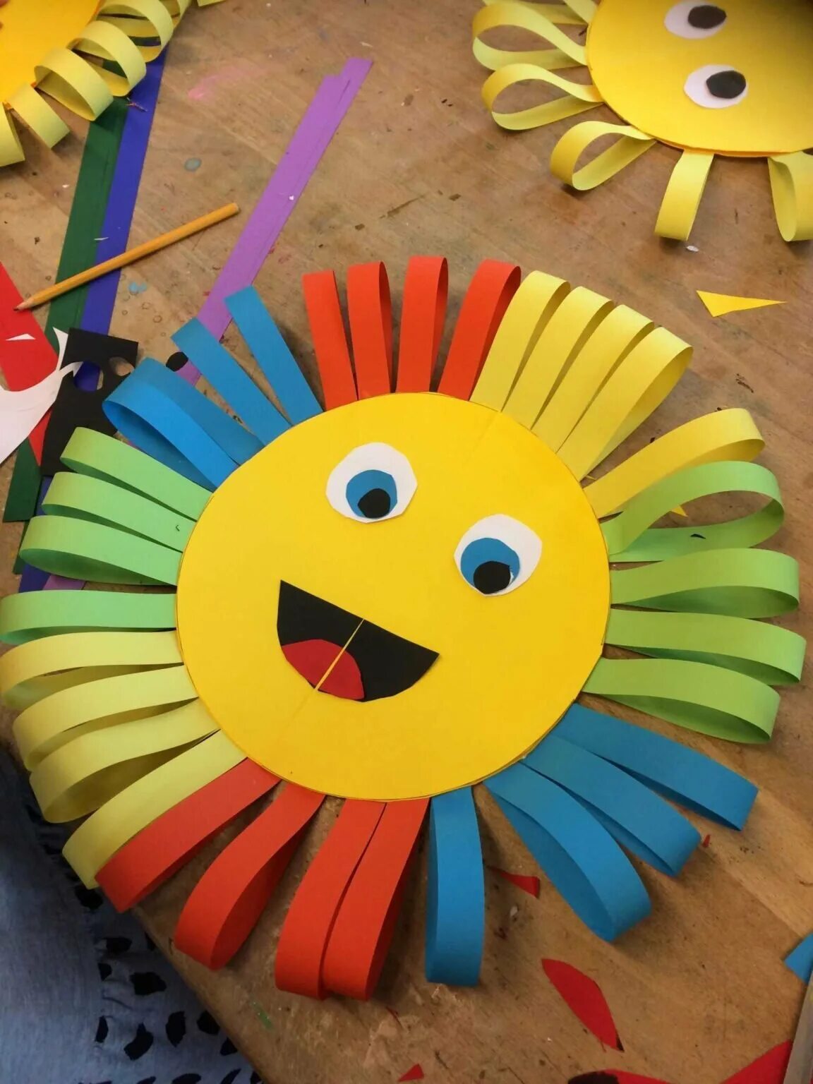 Поделки из цветной бумаги в детском саду