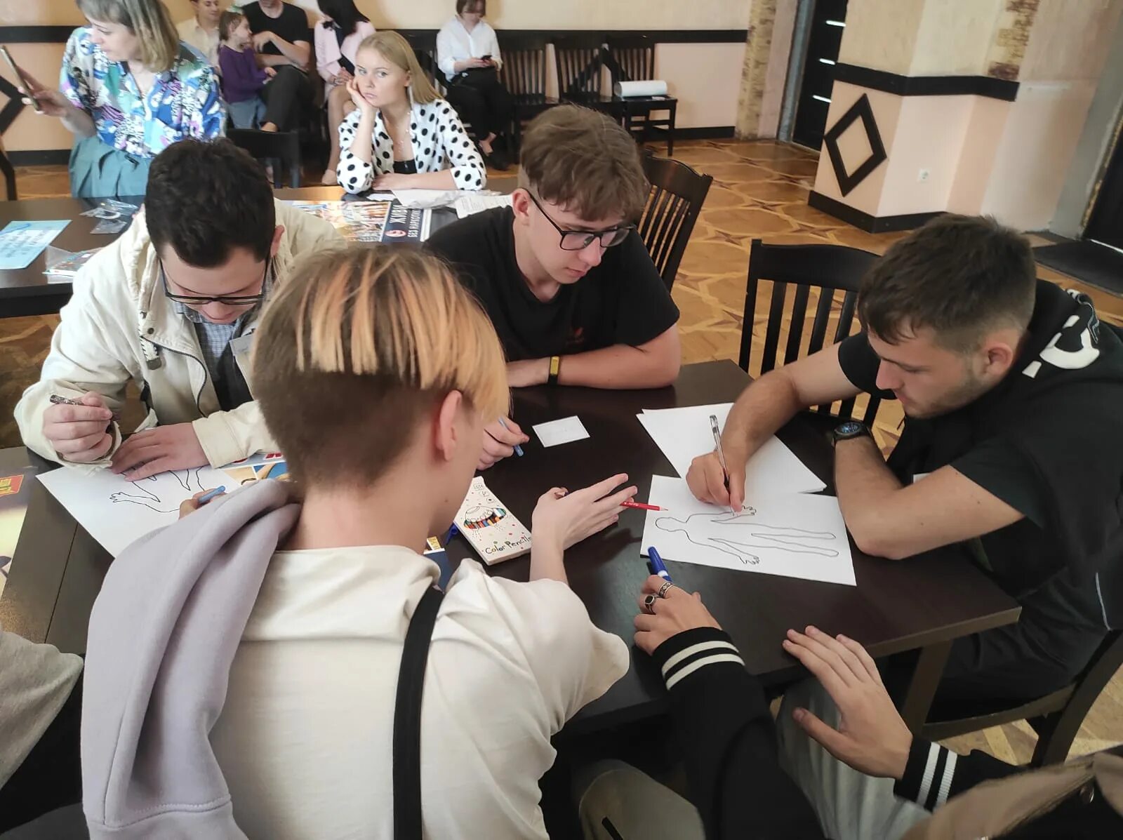 Подработка в асино для студентов. Работа для студентов в твери. Преподаватели колледжа коняева тверь. Ярмарка рабочих мест. Подработка для студентов.