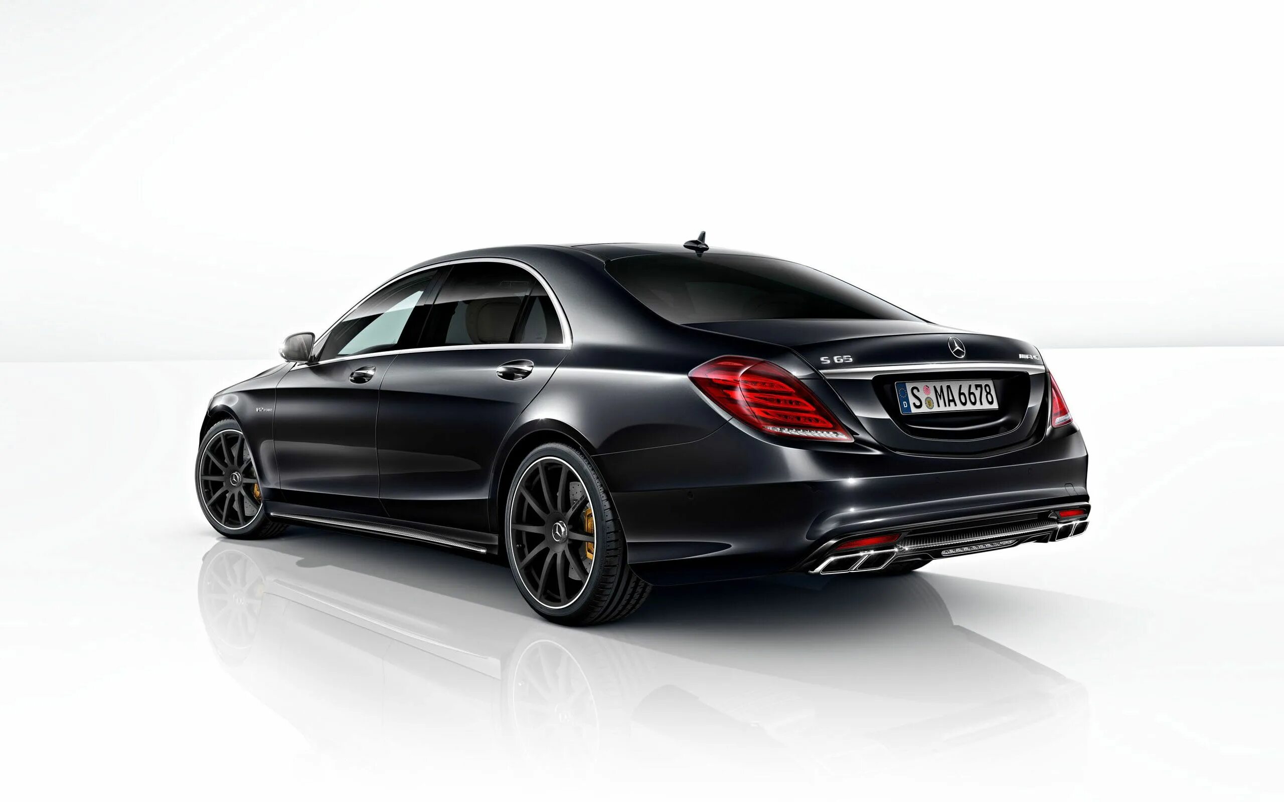 Мерседес s350d. Mercedes benz s400 hybrid 2013. Технические характеристики мерседес бенц. Mercedes s характеристики. Мерседес cla 200 технические характеристики.