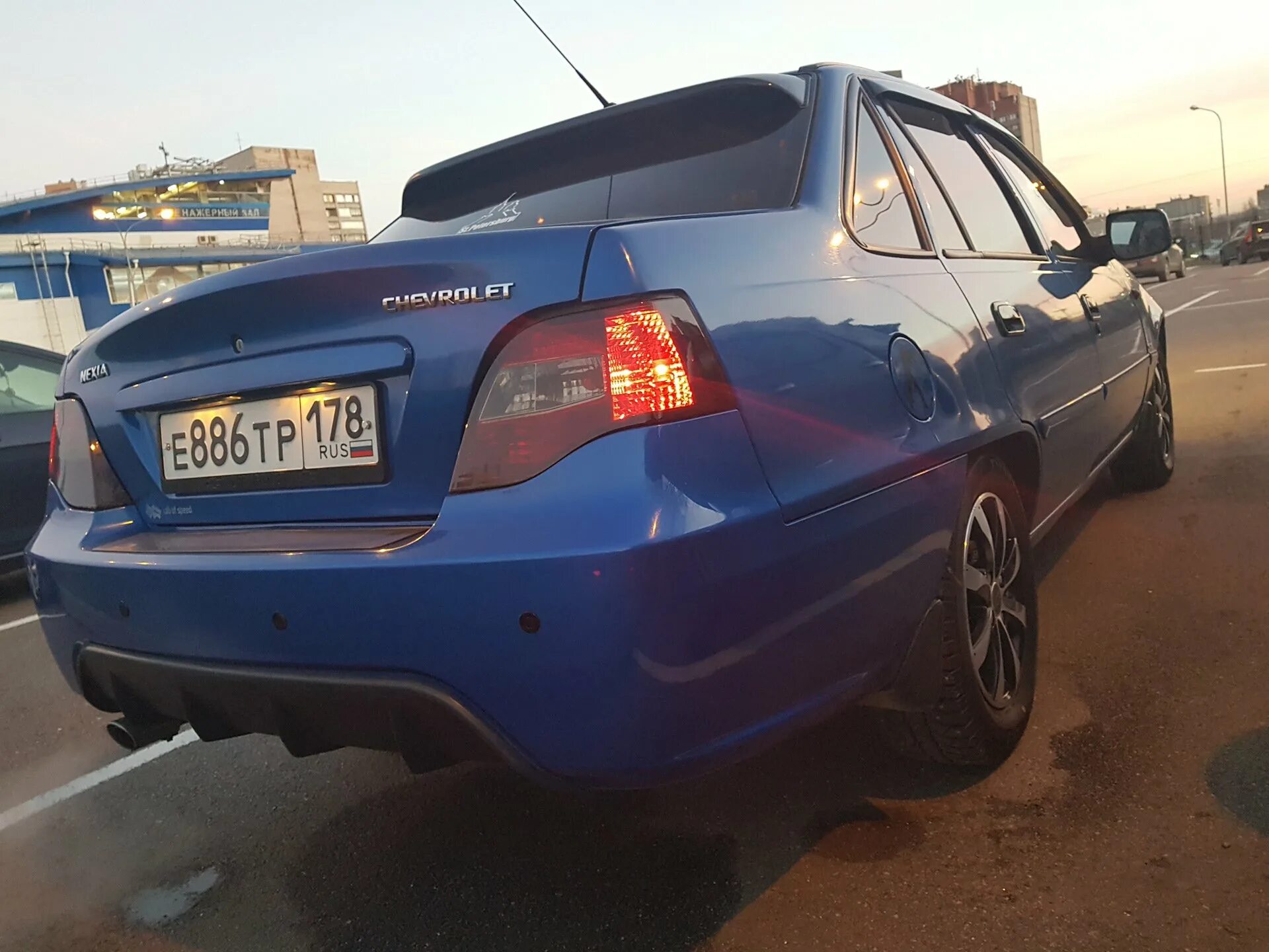 Дэу нексию n 150. Daewoo nexia n150. синяя нексия n150. нексия 150. нексия 150 синяя.
