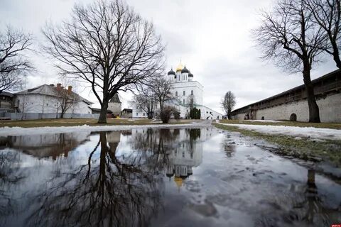 Псковская область время