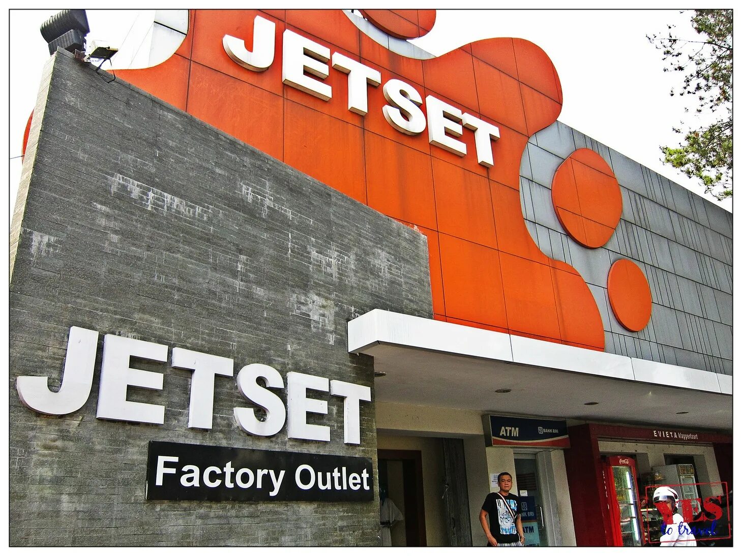 Factory outlet. Yes Outlet. D best.