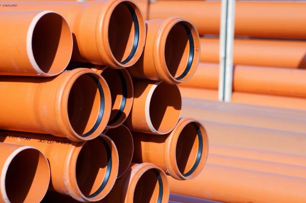 Трубы pvc u нпвх. Труба канализационная pvc 502. труба канализационная 75 мм. канализационная труба 110 оранжевая. труба канализационная 110 толстостенная.