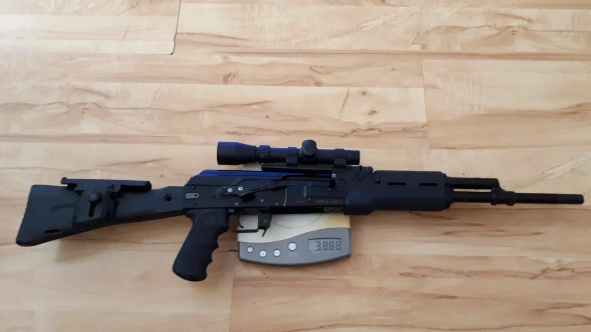 Микроволновка panasonic nn-sd361m. 308 33 33. Фиолетовые ленты на одежде. Спринклер для полива газона. 308 33 33.