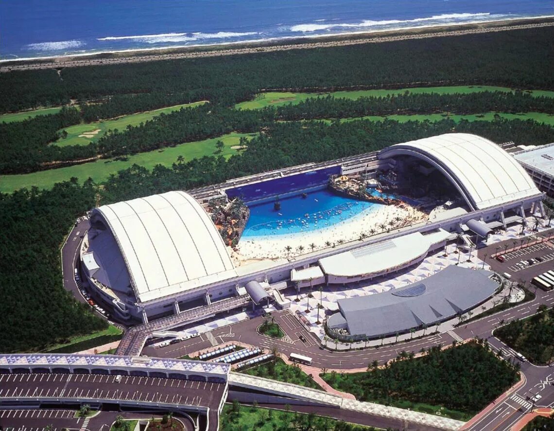 Ocean Dome аквапарк Япония. Аквапарк в Японии Океанский купол. Самый большой аквапарк в мире Seagaia Ocean Dome. Океанский купол «Ocean Dome».