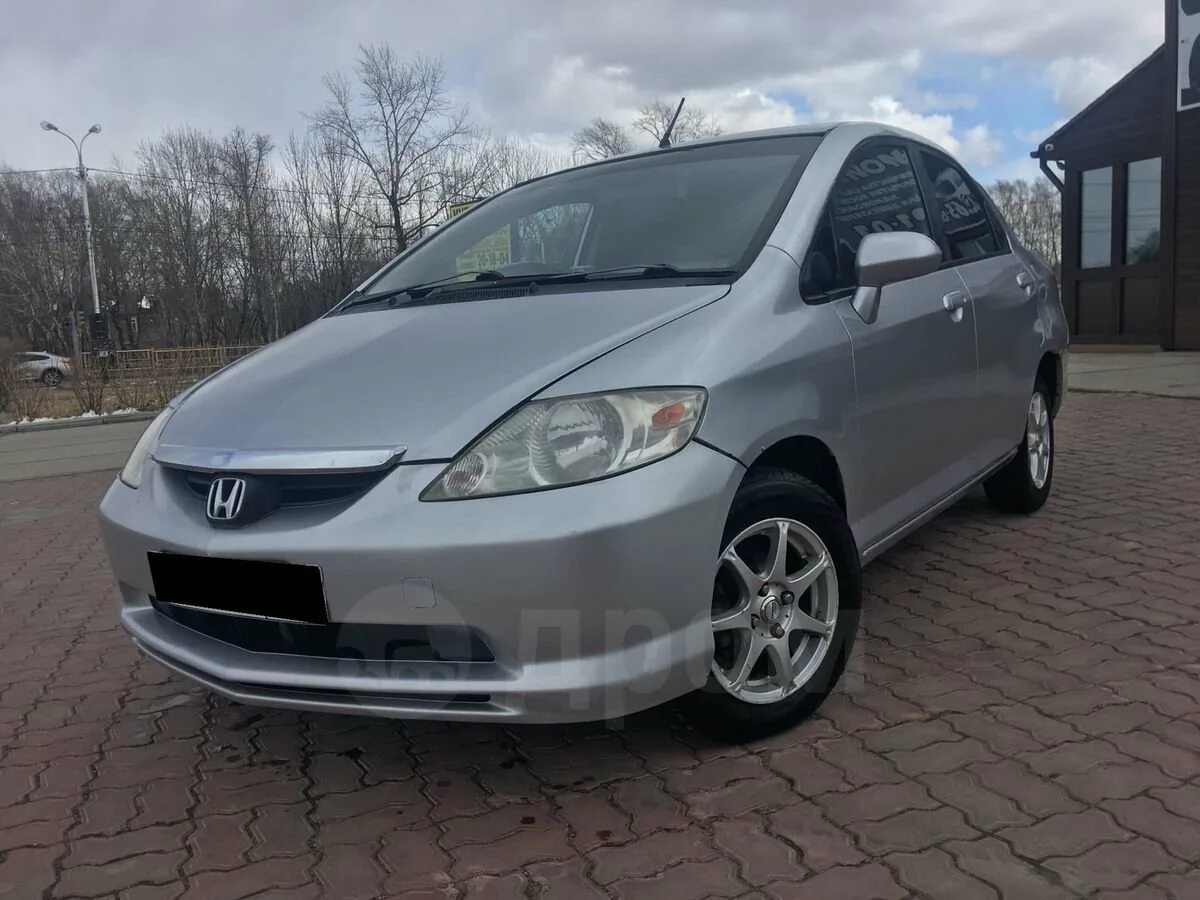 Купить хонда ария. Honda Fit Aria 2004. Хонда фит Ария 2005. Фит Ария 2003 Рестайлинг. Хонда фит Ария 2005 Рестайлинг.