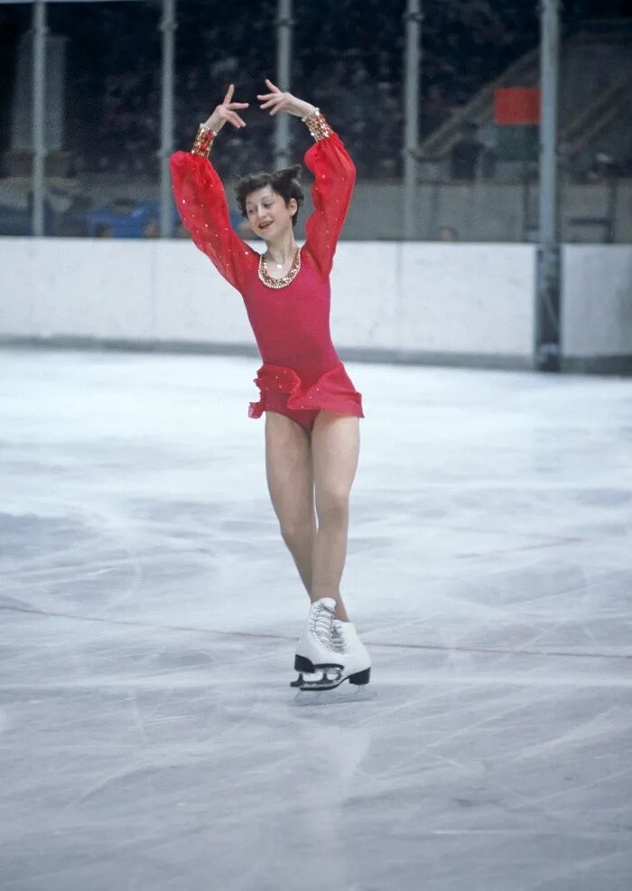 Елена буянова водорезова. Водорезова фигуристка. Водорезова фигуристка. Фигурист елена водорезова. Елена буянова водорезова.