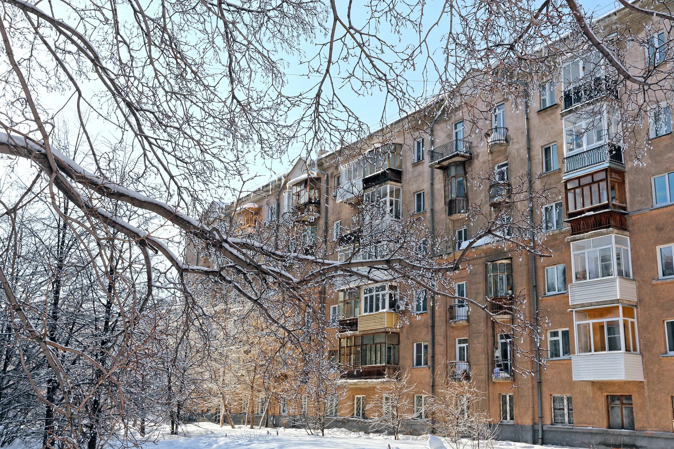 Демьяна Бедного 60 Год постройки Капитальный ремонт