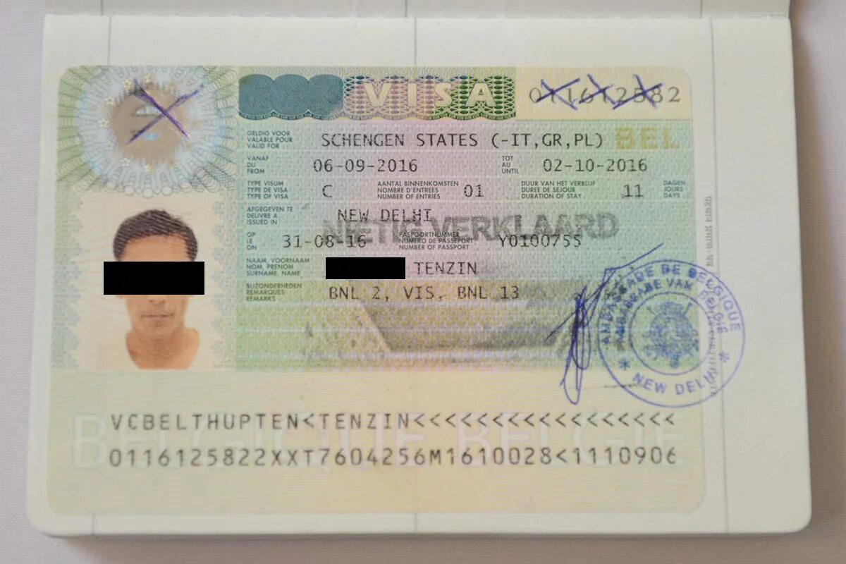 Нужна виза в германию для россиян. Виза. Бельгийская виза. Рабочая виза в Бельгию. Бельгия визы для россиян.
