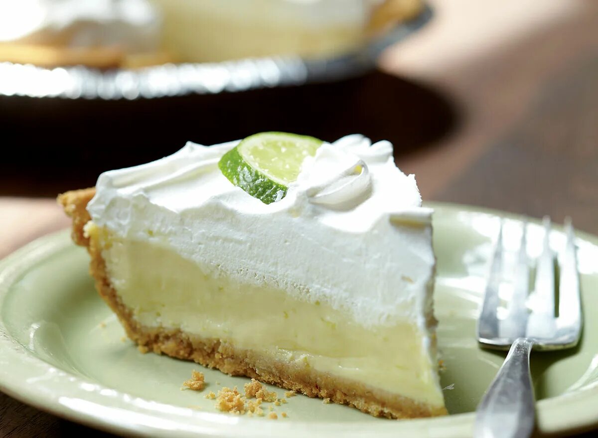 Лаймовый пирог. Флоридский лаймовый пирог. Key Lime pie. Лаймовый чизкейк с творогом. Лаймовый пирог без выпечки.