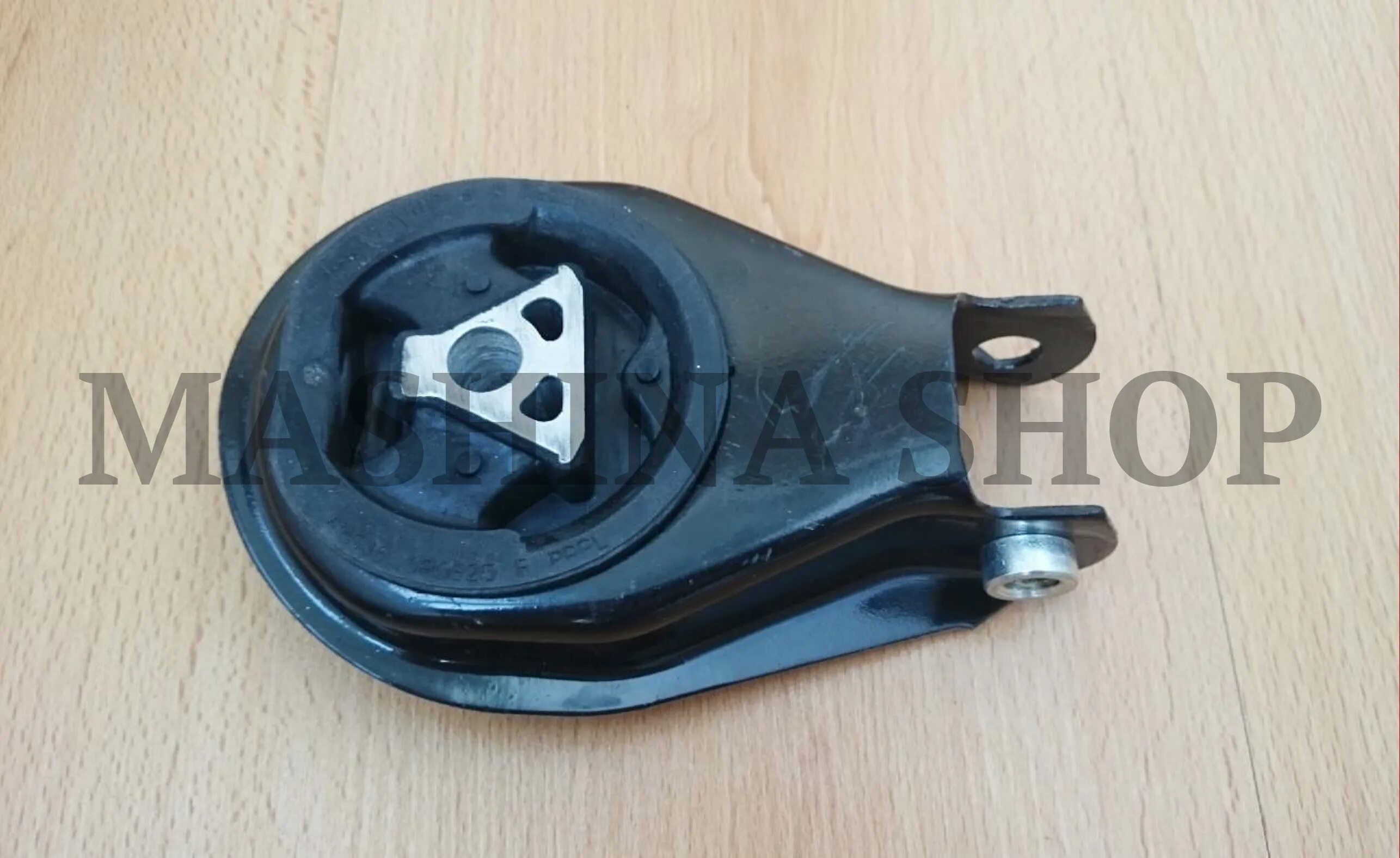 Задняя опора двигателя фокус 2. Подушка двс задняя фокус 2. Задняя опора кпп форд фокус 2. Опора коробки передач форд фокус 2. Нижняя опора двс форд фокус 2.