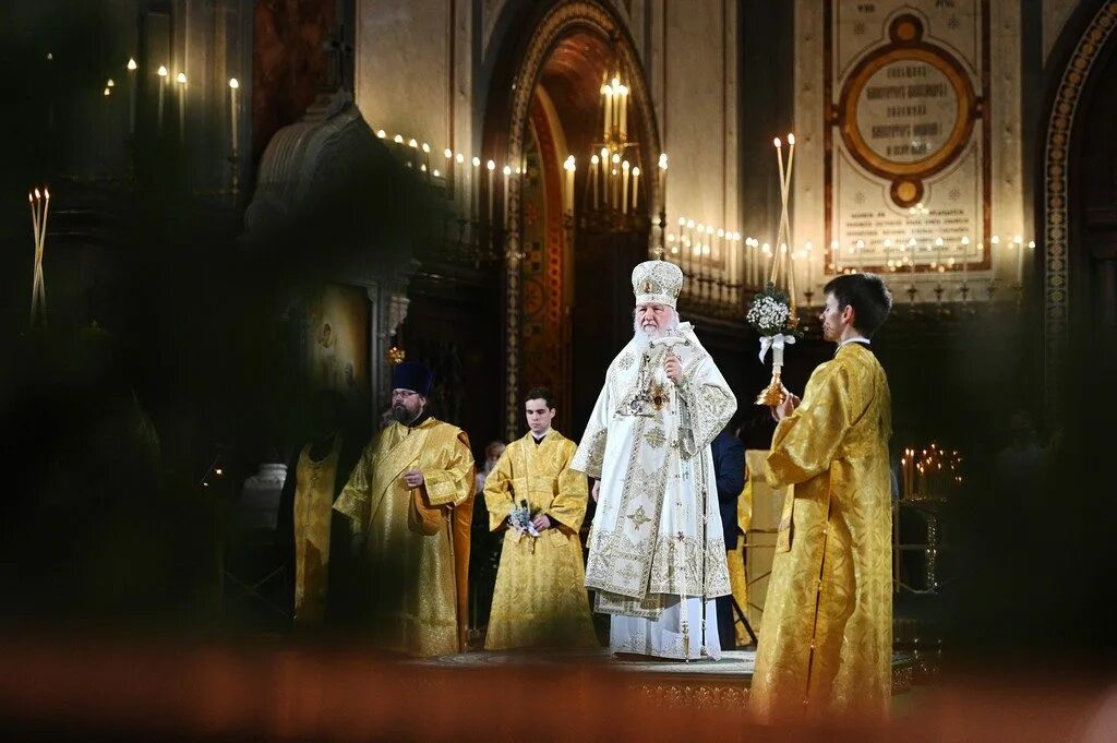 Всенощное бдение рождество христово. Рождественская литургия 2009. Всенощная литургия рождество. Рождественская литургия. Литургия в казанском соборе санкт-петербург.