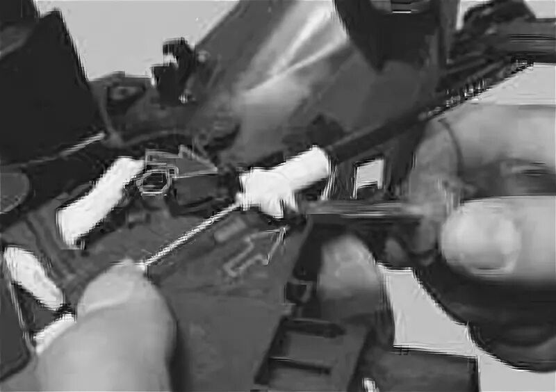 Replacing the front door lock (Body and coating / Side doors / Ford Focus 2 2004