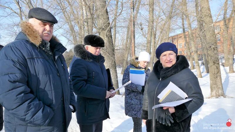 Погода котовск тамбовская область на 10 дней. Бассейн Котовск Тамбовская область. Бассейн в Котовске Тамбовская. Никитин Котовск губернатор. Котовск Тамбовская область население.