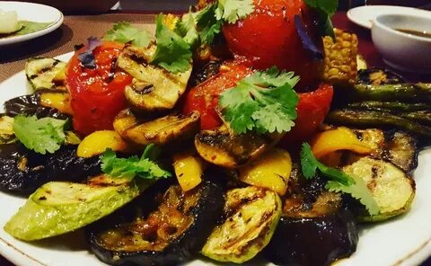 Грибы мясо баклажаны