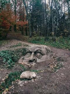 Голова витязя парк сергиевка