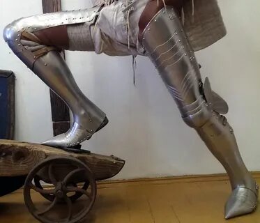 Штанах железный сапогах