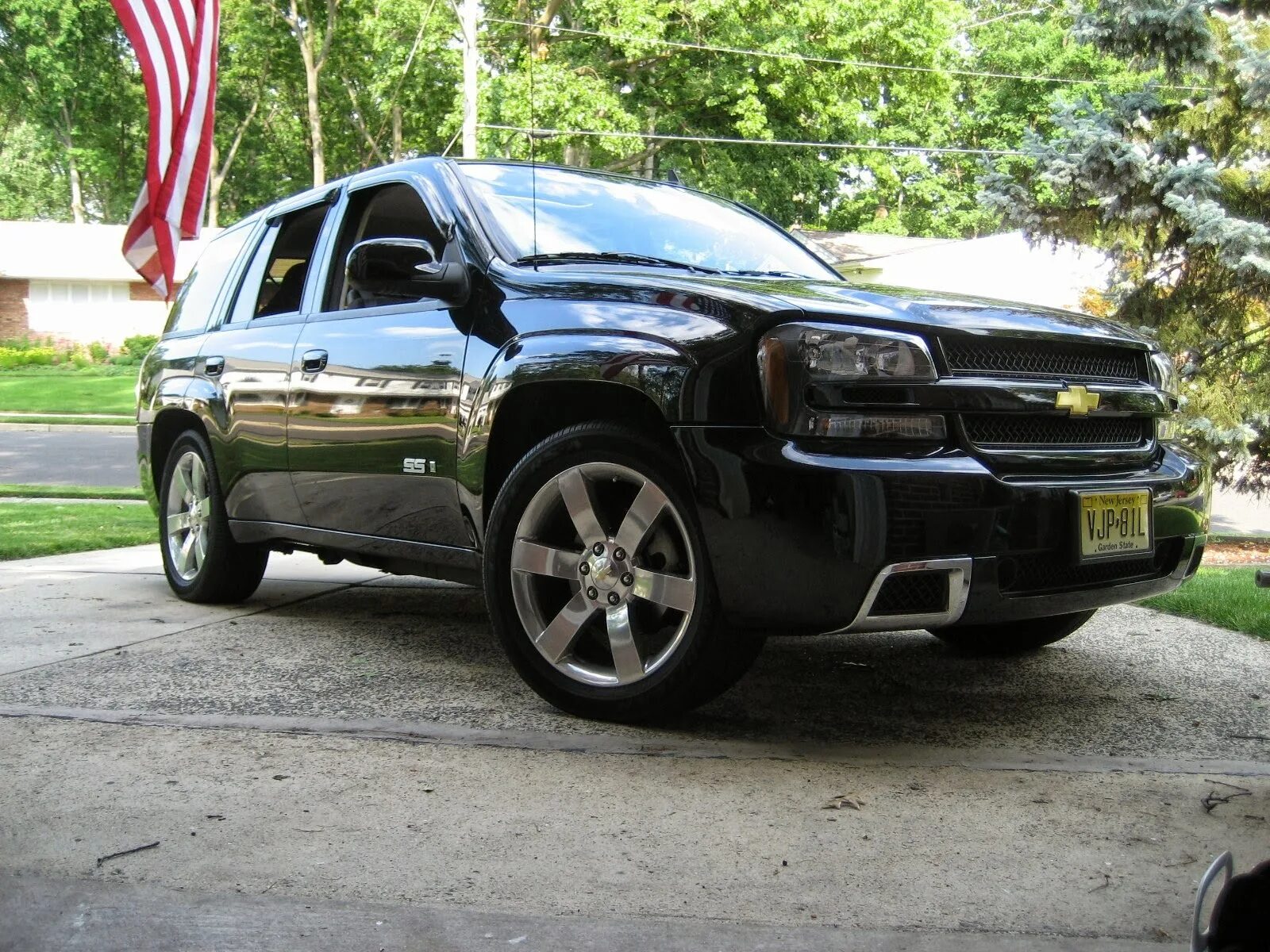 Шевроле трейлблейзер поколения. Chevrolet trailblazer 2007. Chevrolet trailblazer 1. Chevrolet trailblazer 2008. Chevrolet trailblazer SS 2008.