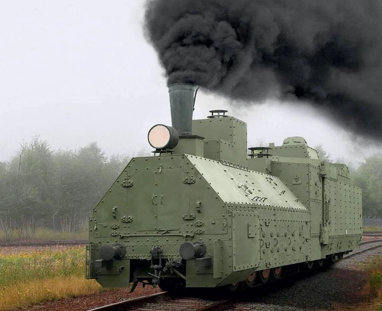 Бронепоезд цмвс. Бронепоезд «святой георгий победоносец». Бп-43, «козьма минин» и «илья муромец». Бронепоезд n2. Спецпоезд козьма минин.