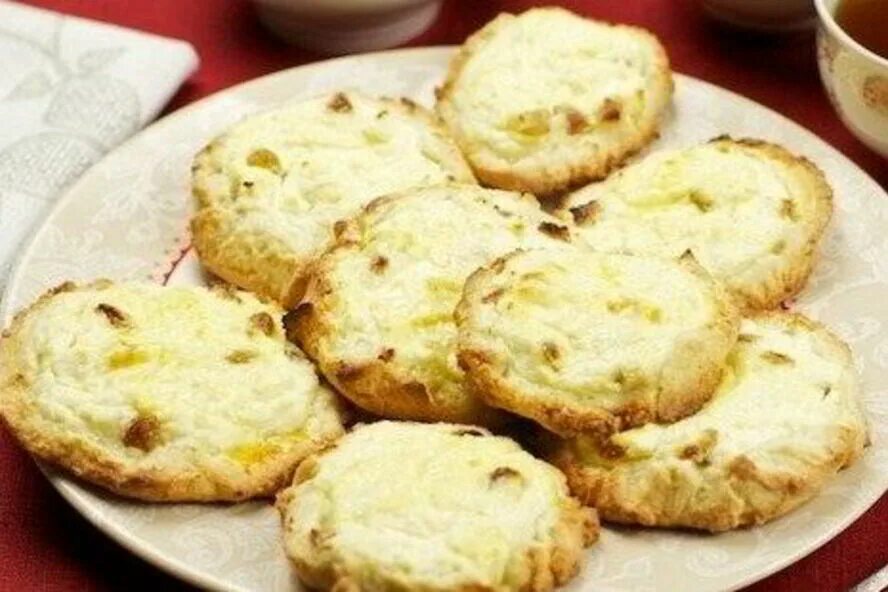 Лакомка с творогом. Ватрушка лакомка. Песочная лакомка с творогом. Печенье лакомка с творогом. Ватрушка лакомка с творогом.